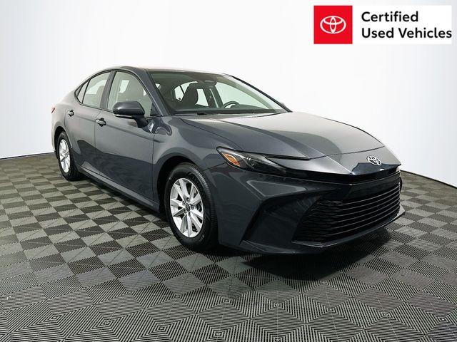2025 Toyota Camry LE FWD
