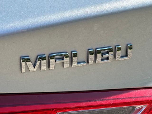 2020 Chevrolet Malibu LS 27