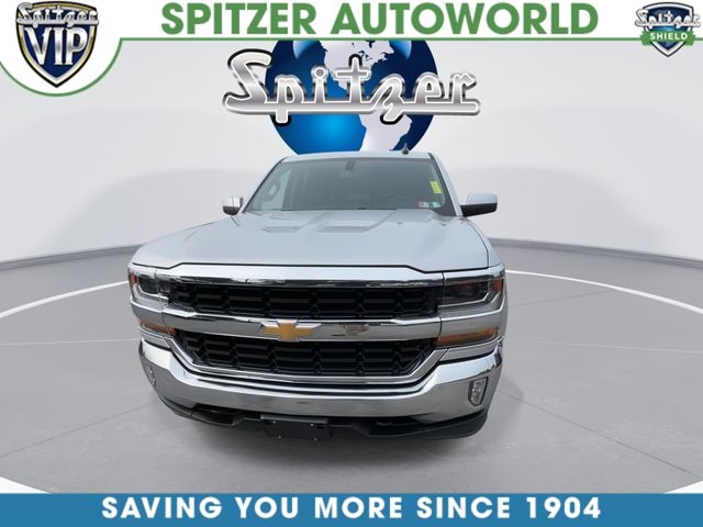 Used 2018 Silver Chevrolet LT image 3