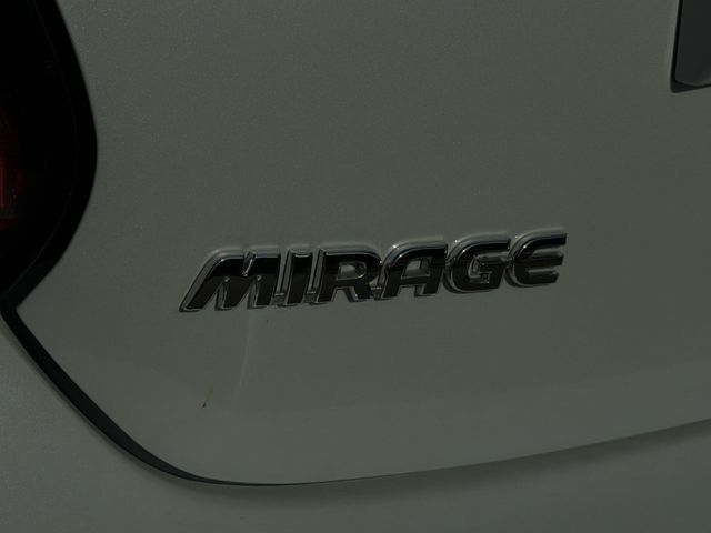 Used 2024  Mitsubishi ES image 38