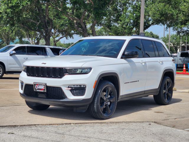 2024 Jeep Grand Cherokee Limited White at Mac Haik CDJR North Houston