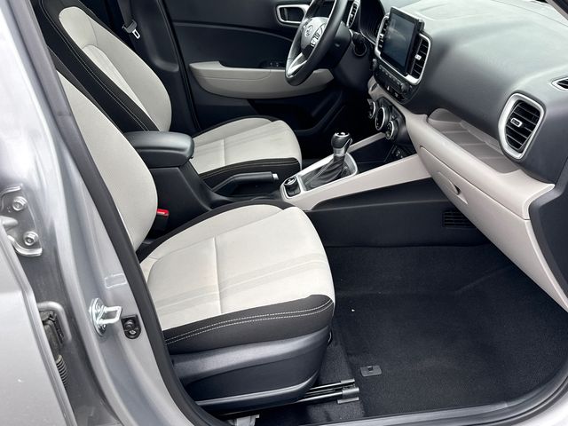 Used 2025 Hyundai Venue SUV