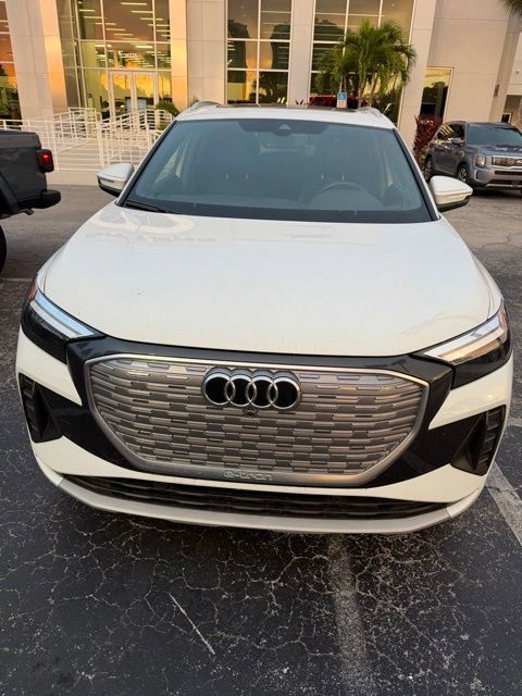 White 2025 Audi Q4 e-tron Premium 45 SUV / Crossover Rear-Wheel Drive Automatic