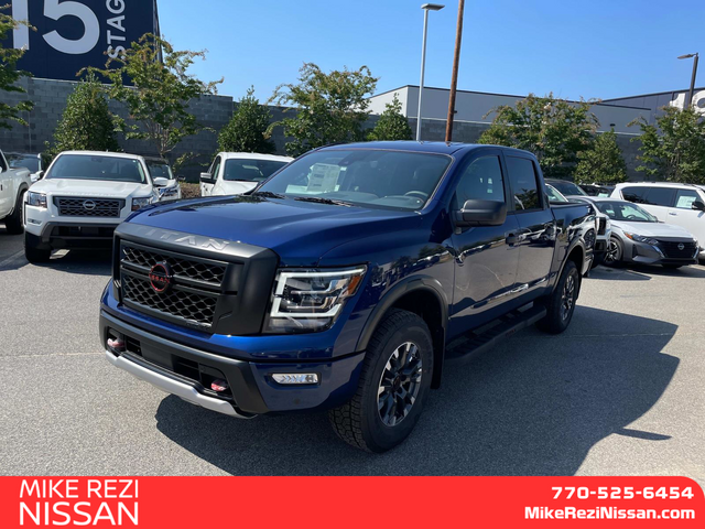 2024 Nissan Titan PRO-4X 5