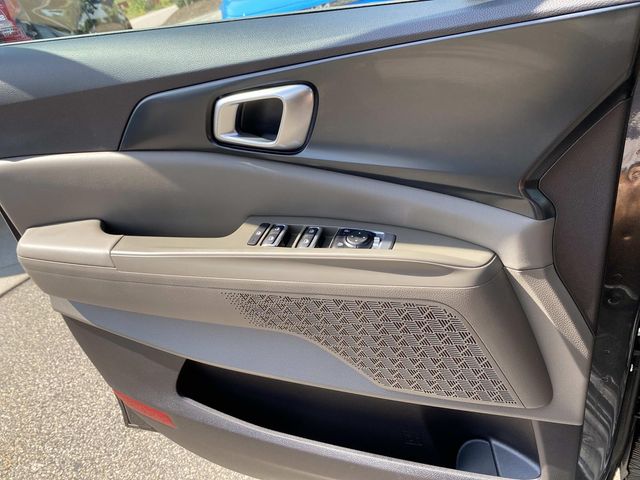 Used 2026 Kia Carnival Van
