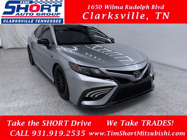 Celestial Silver Metallic 2022 Toyota Camry Sedan Front-Wheel Drive 8-Speed Automatic