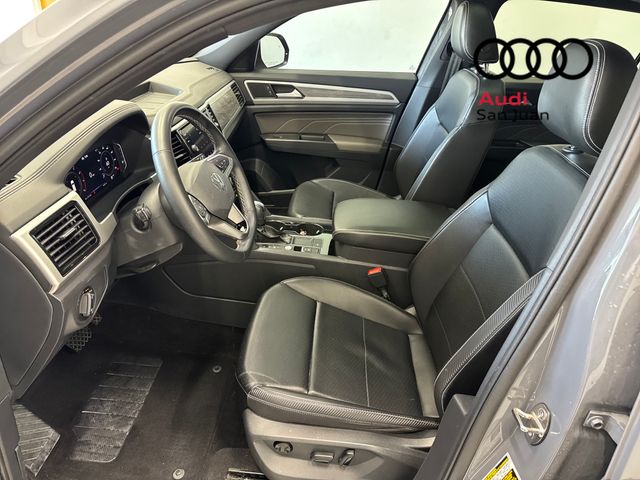 Used 2022 Gray Volkswagen 3.6L V6 SE w/Technology image 21