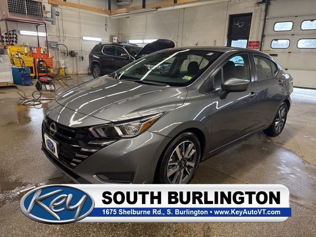 2023 Nissan Versa SV FWD