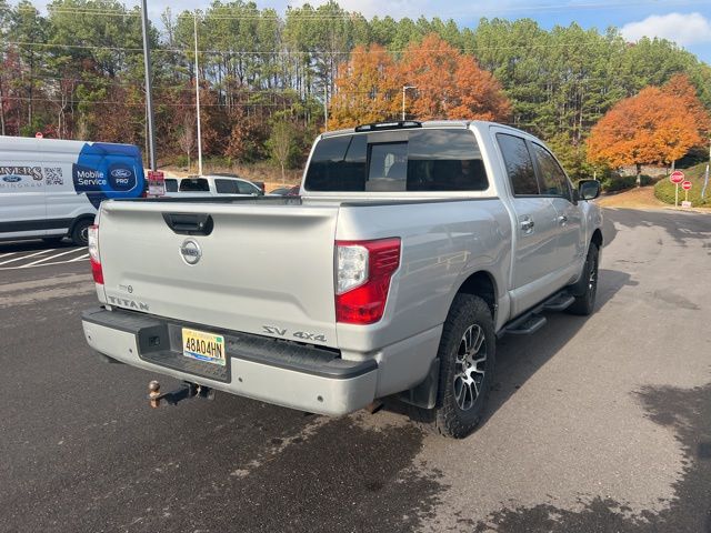 2021 Nissan Titan SV 5