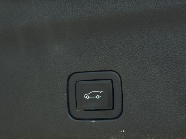 Used 2022 Blue Chevrolet LT image 37