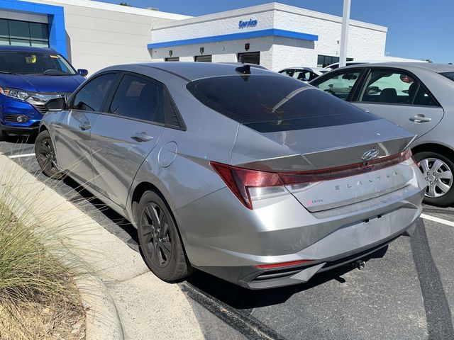 2021 Hyundai Elantra SEL 7