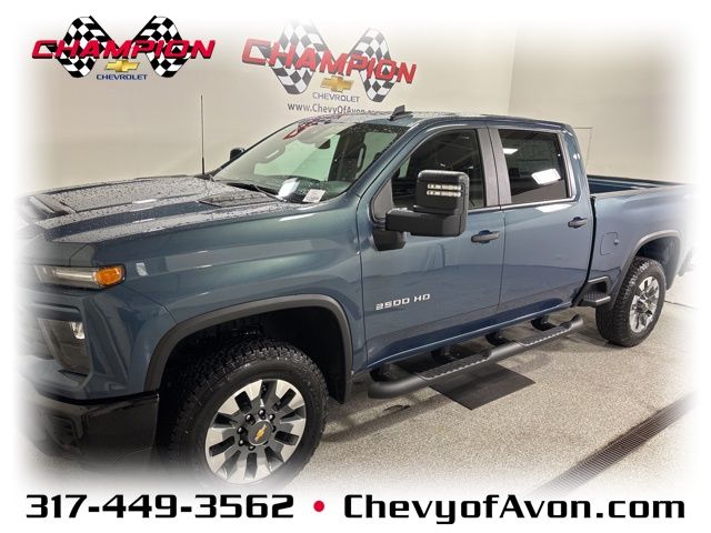 2025 Chevrolet Silverado 2500HD Custom photo