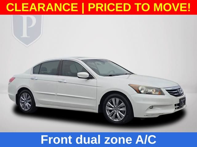 Used 2011 White Honda EX-L image 2