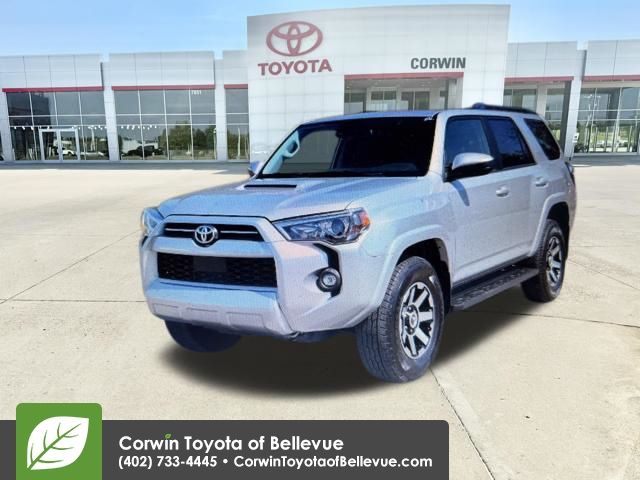 Classic Silver Metallic 2024 Toyota 4Runner TRD Off-Road 4WD SUV / Crossover Four-Wheel Drive 5-Speed Automatic