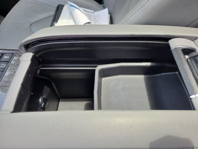 Used 2023 Toyota Highlander SUV