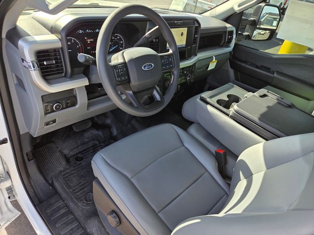 New 2025 Ford Super Duty F-350 Regular Cab XL