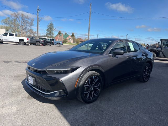 View vehicle photo 3