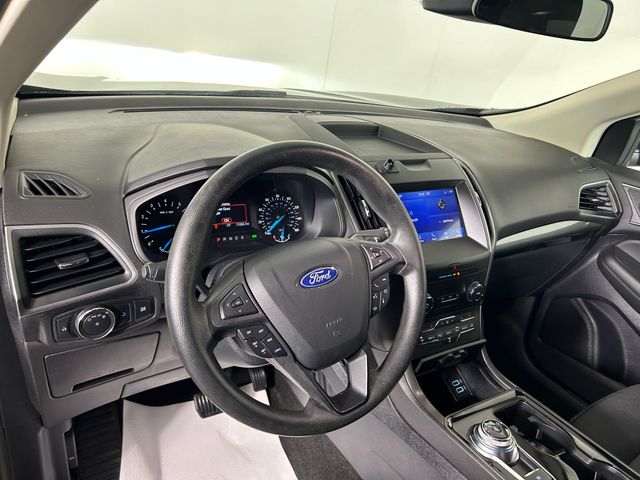 2020 Ford Edge SE 21