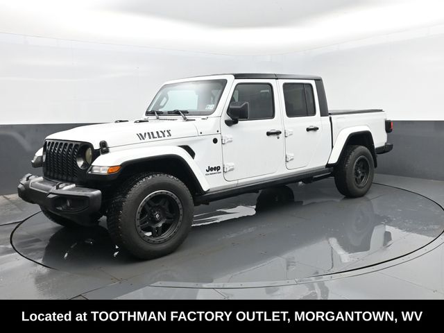 Bright White Clearcoat 2021 Jeep Gladiator Willys Crew Cab 4WD Pickup Truck Four-Wheel Drive 8-Speed Automatic