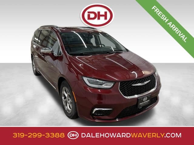 Velvet Red Pearlcoat 2022 Chrysler Pacifica Limited FWD Minivan Front-Wheel Drive 9-Speed Automatic