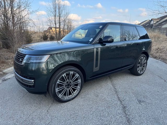 2026 Land Rover Range Rover P400 SE AWD