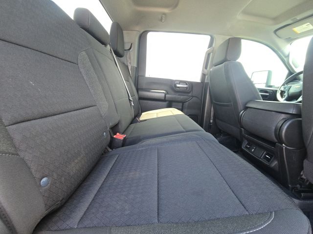 2024 Chevrolet Silverado 2500HD Custom:46690A
