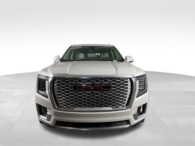 2021 GMC Yukon Denali 10