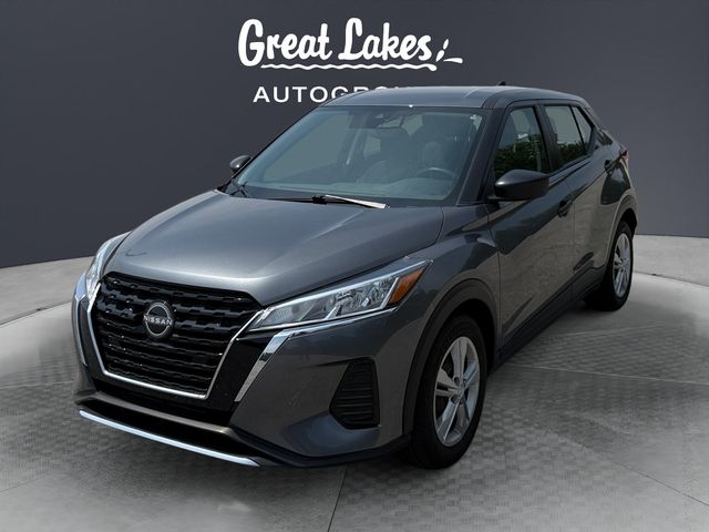 Gray (Gun Metallic) 2023 Nissan Kicks S FWD SUV / Crossover Front-Wheel Drive Continuously Variable Transmission
