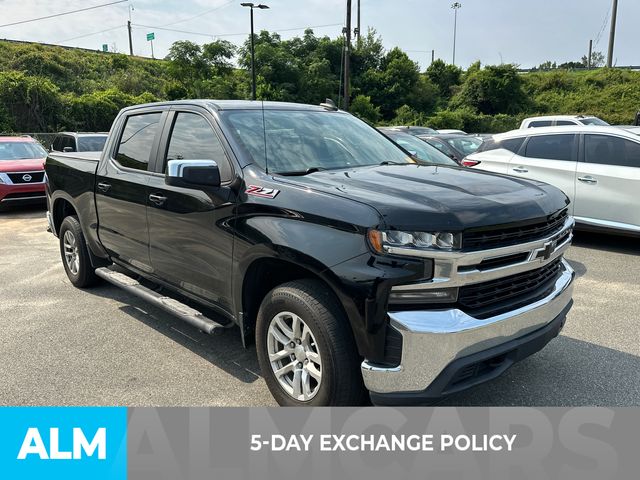 Used 2021 Black Chevrolet LT image 3