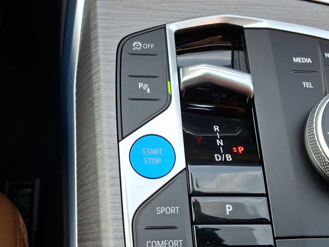 i4 xDrive40