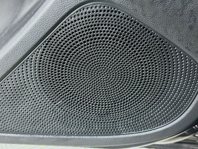 Thumbnail: 2025 Genesis G70 - 19