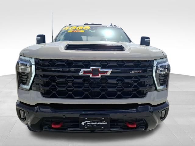 2026 Chevrolet Silverado 2500HD ZR2