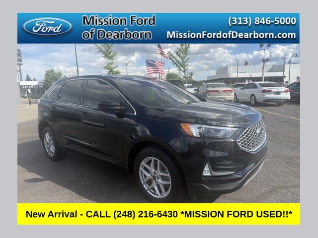 Black Metallic 2024 Ford Edge SUV / Crossover All-Wheel Drive 8-Speed Automatic
