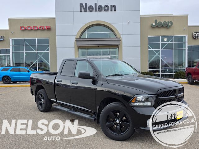 2014 RAM 1500 Express Quad Cab 4WD
