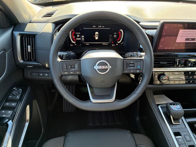 2026 Nissan Pathfinder SL - 11