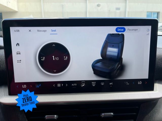 2025 Ford Explorer Platinum photo