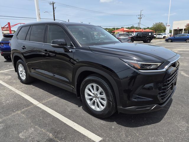  2024 Toyota Grand Highlander XLE AWD   