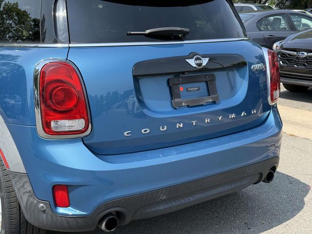Used 2017 Blue MINI Base image 11