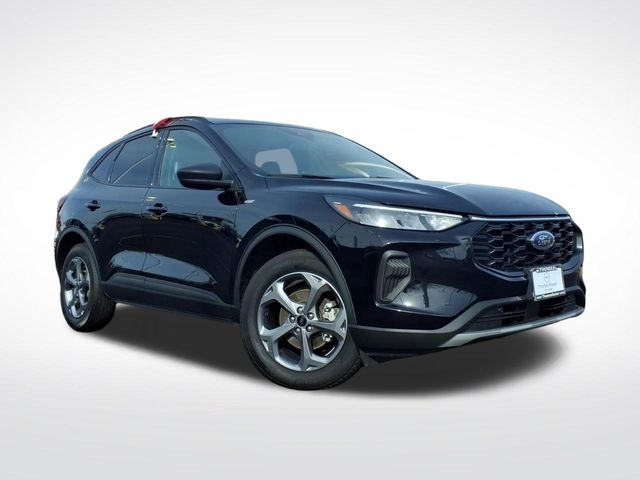 Black Metallic 2025 Ford Escape SUV / Crossover All-Wheel Drive 8-Speed Automatic