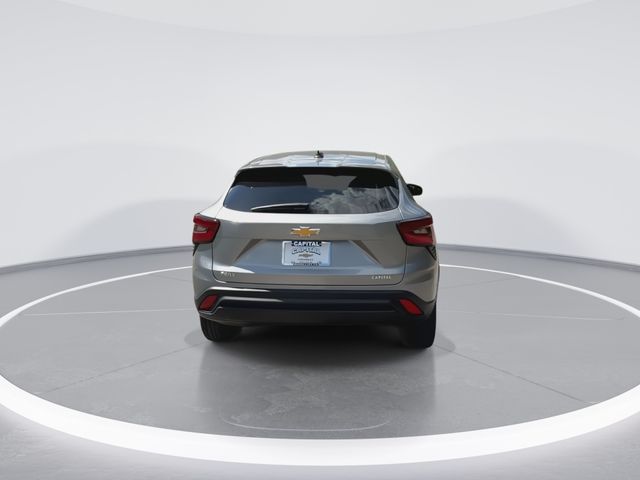 Used 2024 Gray Chevrolet LS image 10