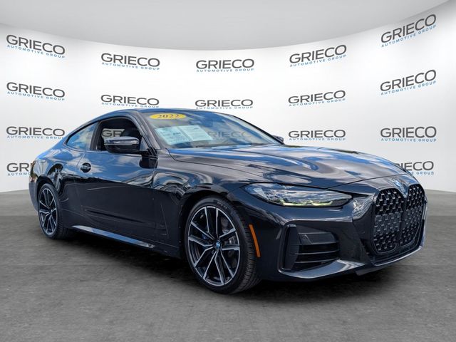 Black Sapphire Metallic 2022 BMW 4 Series M440i Coupe RWD Coupe Rear-Wheel Drive 8-Speed Automatic