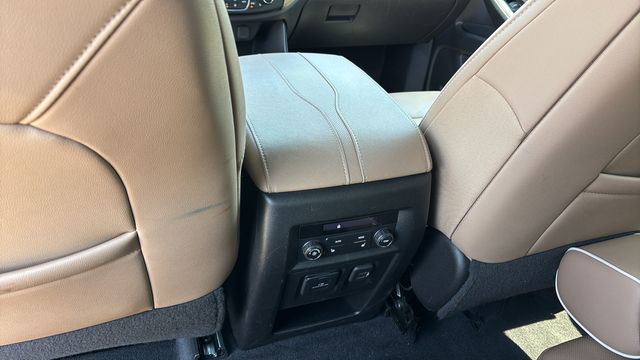 Used 2023 Black Chevrolet Premier image 21