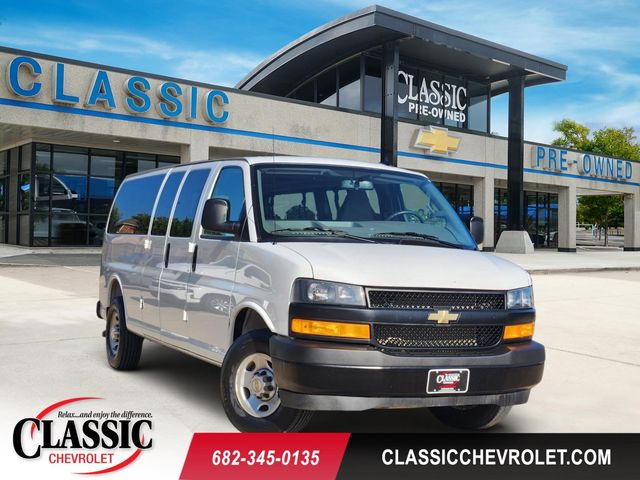 Summit White 2025 Chevrolet Express Van Rear-Wheel Drive