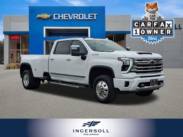 White 2025 Chevrolet Silverado 3500HD Pickup Truck Four-Wheel Drive Automatic