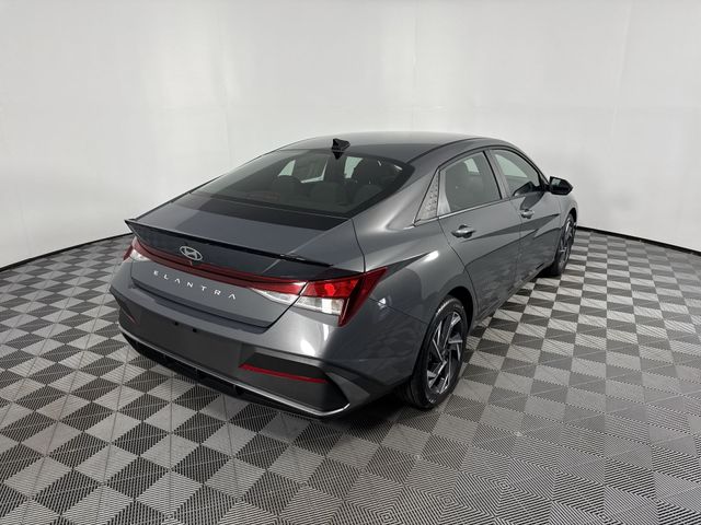 New 2025 Hyundai Elantra For Sale in Indianapolis, IN