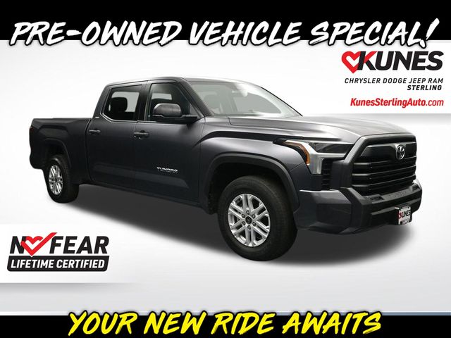 2022 Toyota Tundra SR5 CrewMax Cab LB 4WD