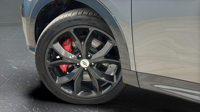 Used 2024 Gray Cray Dodge R/T Plus image 37