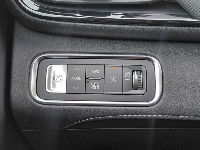New 2025 Gray Buick Preferred image 28