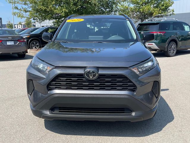 2020 Toyota RAV4 LE 8