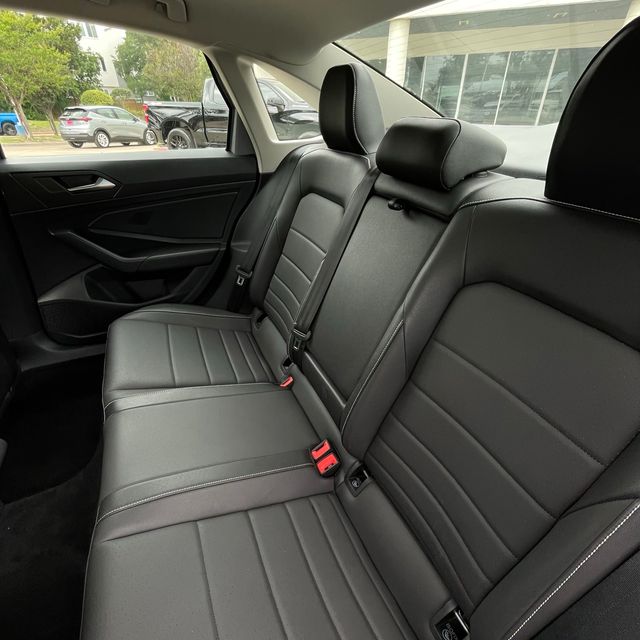 car-gallery-24